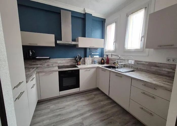 Proche Circuit 24h Du Mans